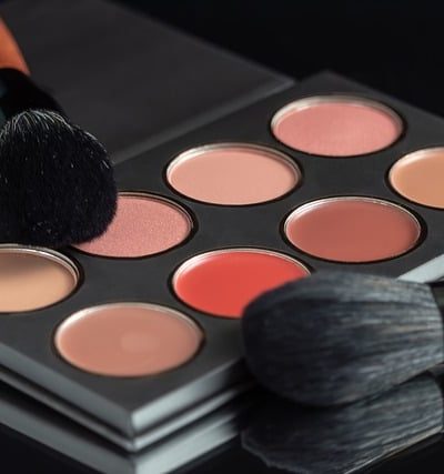 Éclat naturel : le blush rose polyvalent à essayer